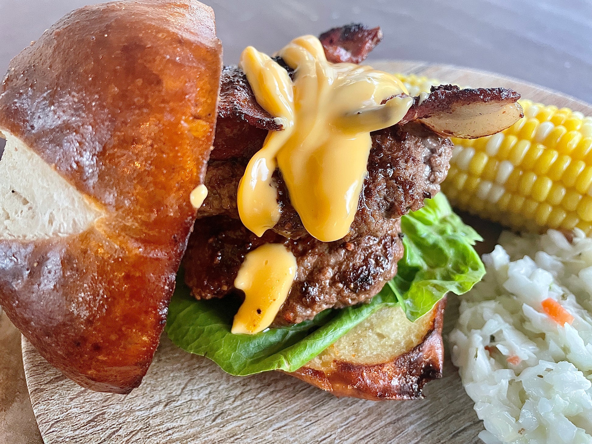 Best gourmet burger bbq seasoning, Dry rub designed for grilling perfect bacon burgers. 