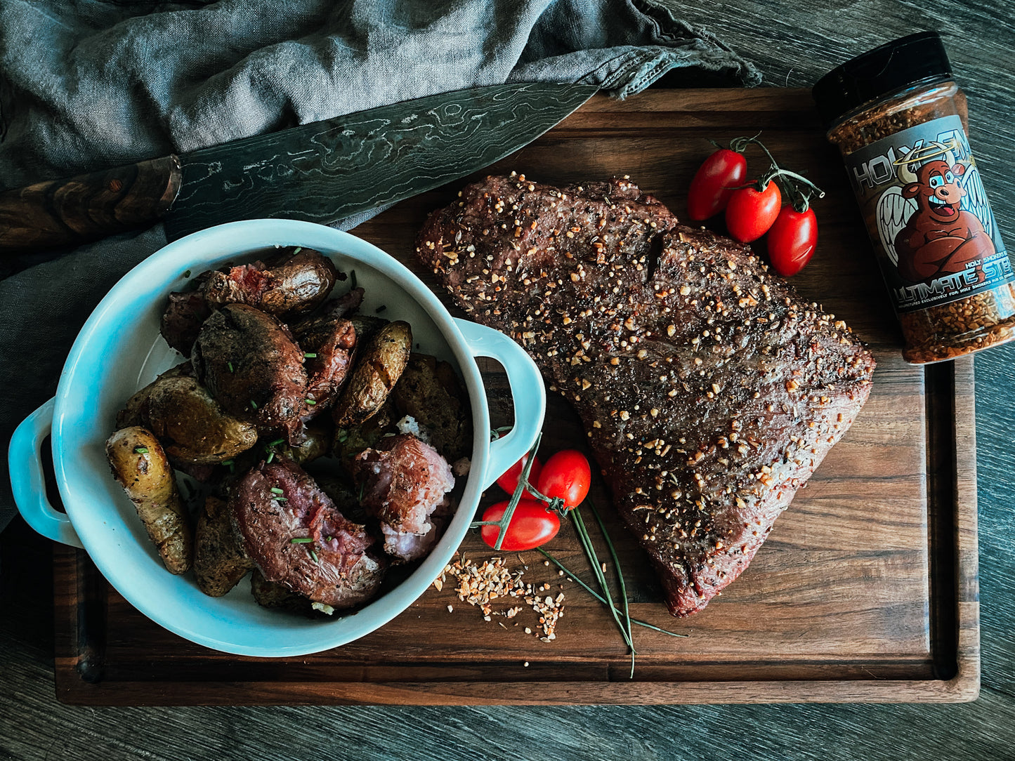 
Ultimate dry rub for smoked brisket or grilled T-bone – championship-style BBQ seasoning.”